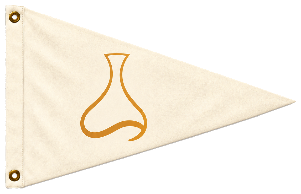 Decanter Chicago ivory pennant with gold decanter silhouette